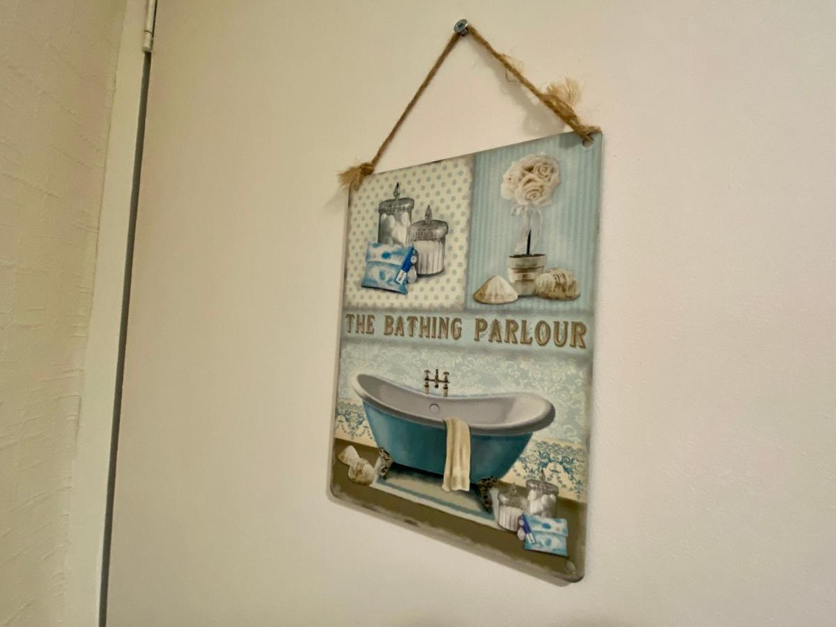 Convenient Contractor Stay Free Parking Walk To Weatherspoons Бедфорд Экстерьер фото